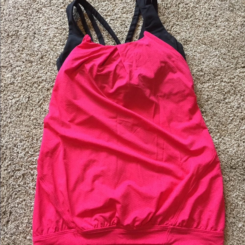 Lululemon, size 2, tank with built in bra